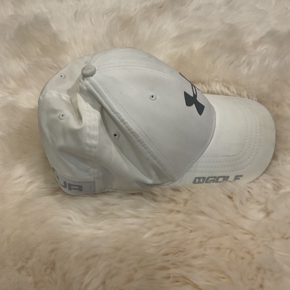 Under Armour White Golf Hat - Picture 3 of 7
